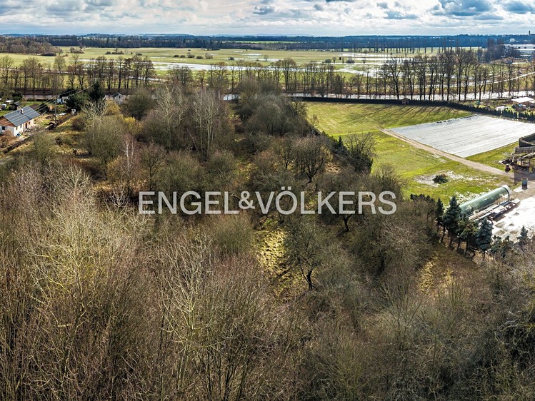 Prodej výrobní haly, prostoru 11 053 m² - foto 3