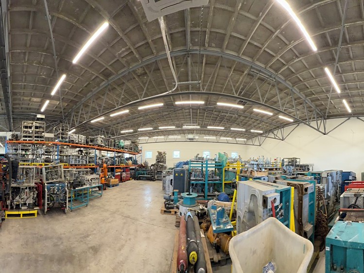 Prodej výrobní haly, prostoru 3 500 m² - foto 8