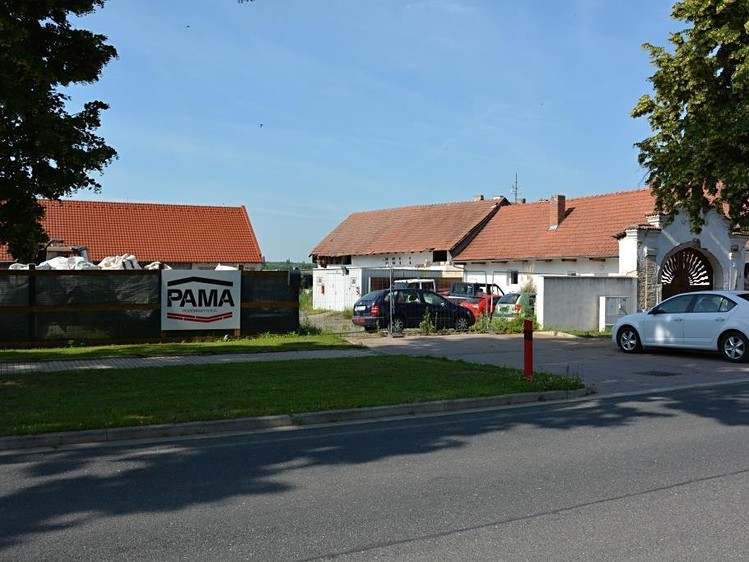 Prodej kanceláře 440 m² - foto 1