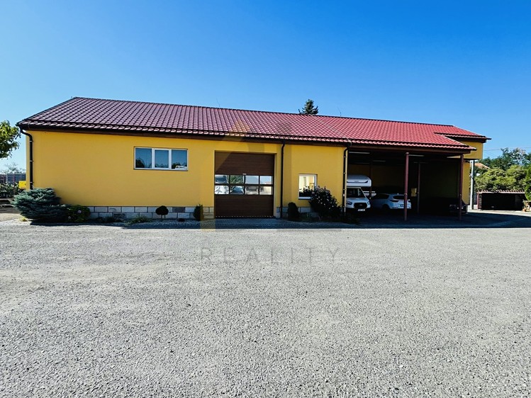 Prodej komerční nemovitosti 1 700 m² - foto 7