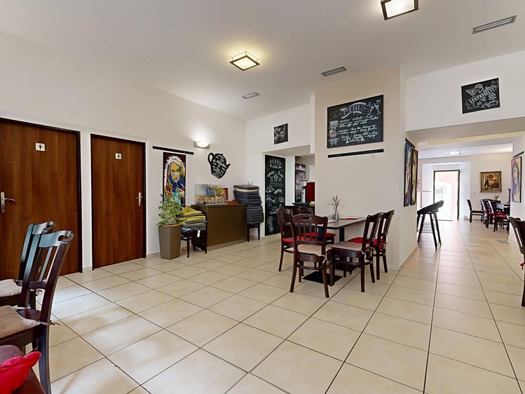 Prodej obchodního prostoru 121 m² - foto 4