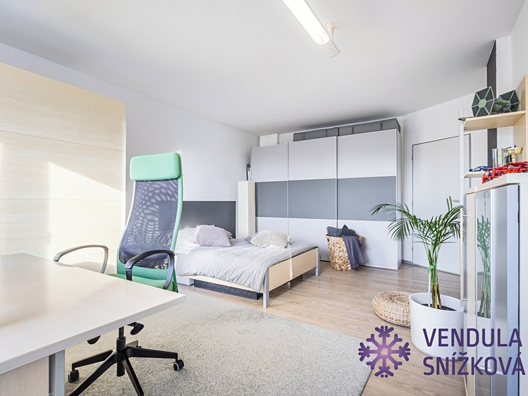 Prodej komerční nemovitosti 219 m² - foto 8