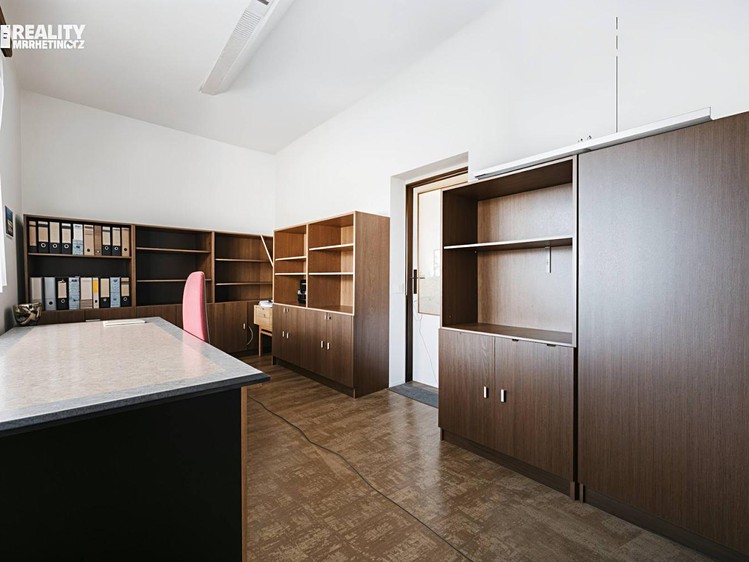 Prodej výrobní haly, prostoru 800 m² - foto 4