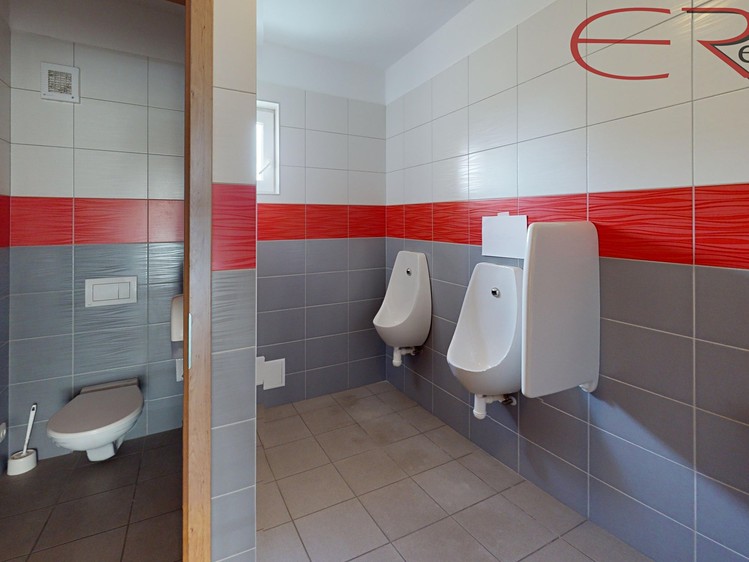 Prodej kanceláře 1 800 m² - foto 8
