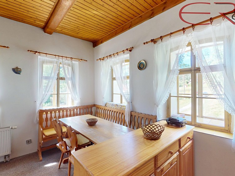Prodej ubytovacího zařízení 187 m² - foto 5