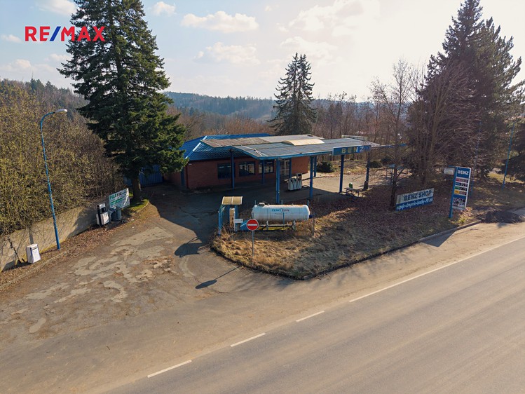 Prodej obchodního prostoru 200 m² - foto 1