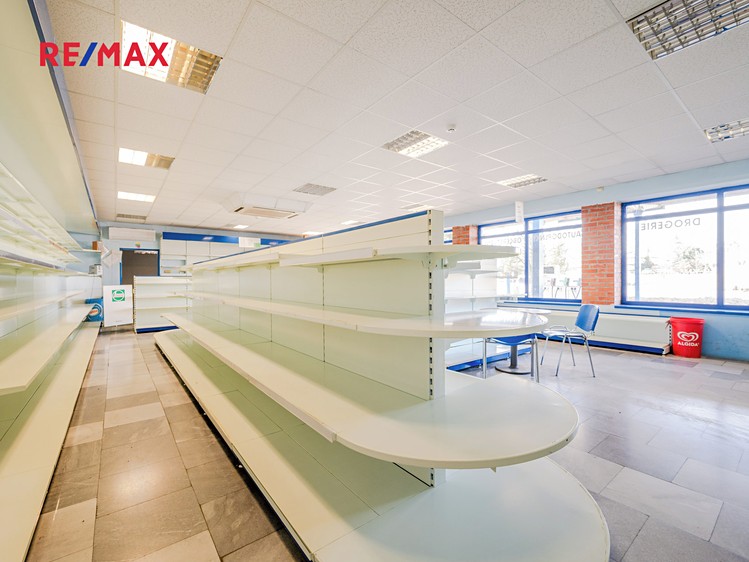 Prodej obchodního prostoru 200 m² - foto 5