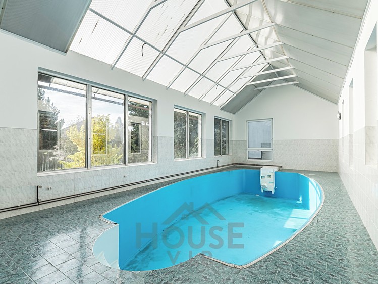 Prodej ubytovacího zařízení 550 m² - foto 3