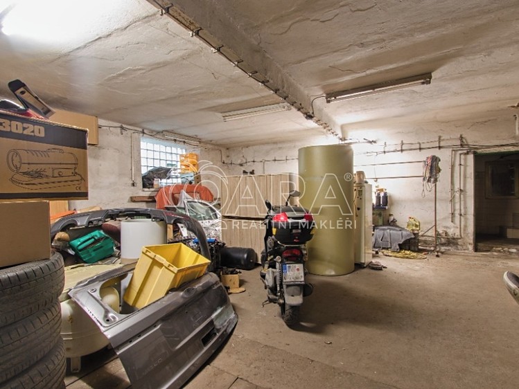 Prodej komerční nemovitosti 602 m² - foto 7