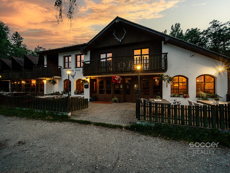 Prodej ubytovacího zařízení 1 150 m² - foto 2