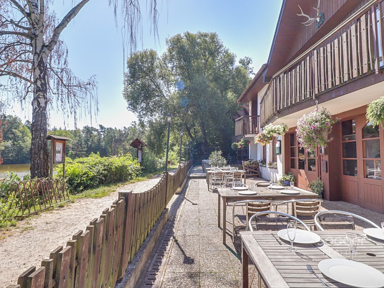 Prodej ubytovacího zařízení 1 150 m² - foto 8