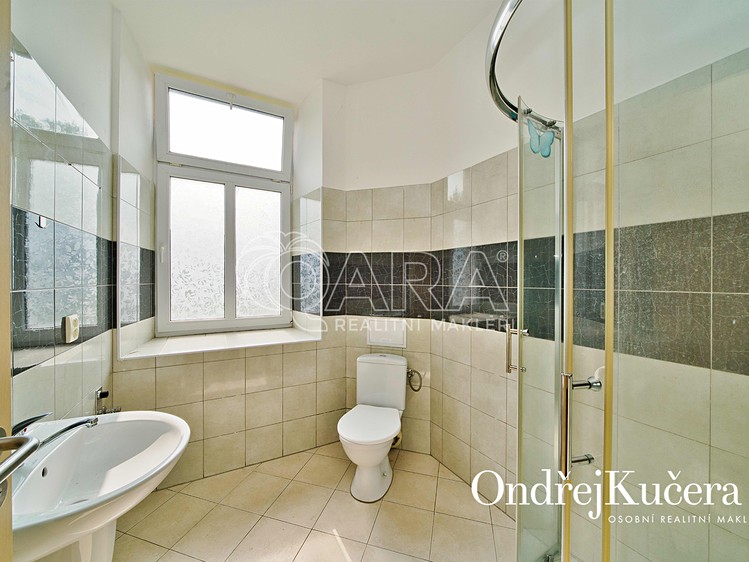 Prodej činžovního domu 800 m² - foto 8