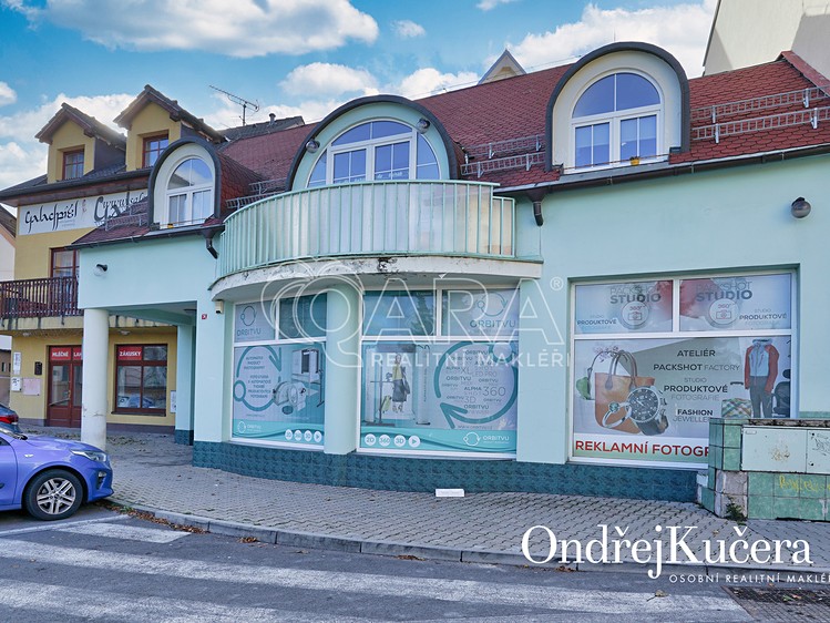 Prodej činžovního domu 222 m² - foto 1