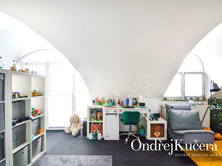 Prodej činžovního domu 222 m² - foto 8