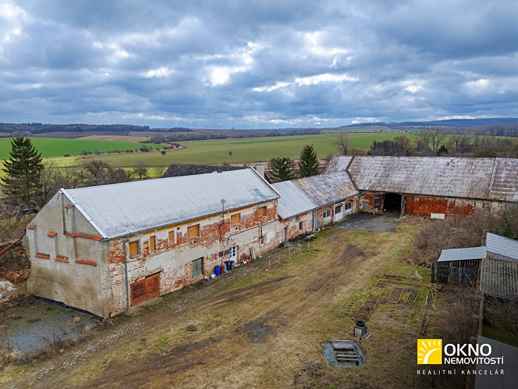 Prodej komerční nemovitosti 360 m² - foto 1