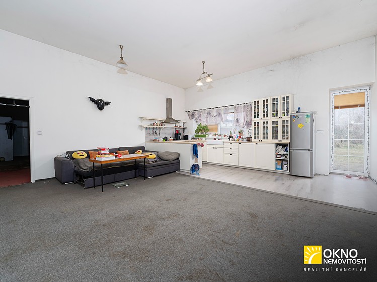 Prodej komerční nemovitosti 360 m² - foto 3