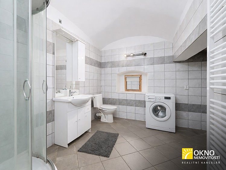 Prodej komerční nemovitosti 360 m² - foto 7