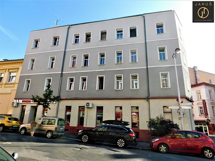 Prodej činžovního domu 885 m² - foto 4