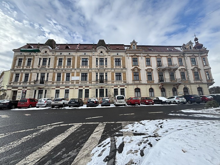 Prodej činžovního domu 1 760 m² - foto 3