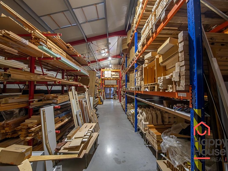 Prodej výrobní haly, prostoru 1 929 m² - foto 4