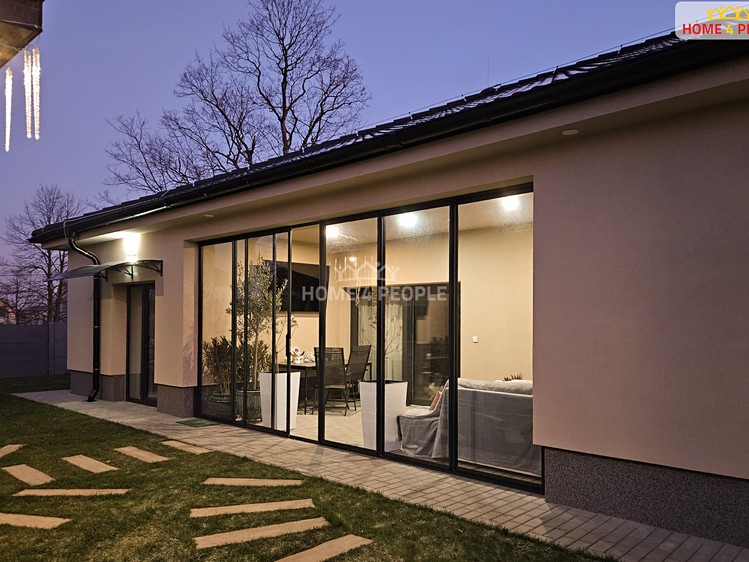 Prodej komerční nemovitosti 166 m² - foto 5