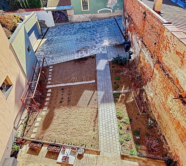 Prodej činžovního domu 606 m² - foto 3