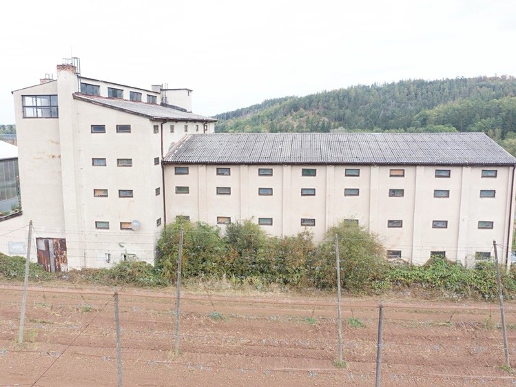 Prodej skladového prostoru 2 370 m² - foto 1