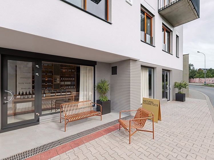 Prodej obchodního prostoru 57 m² - foto 1
