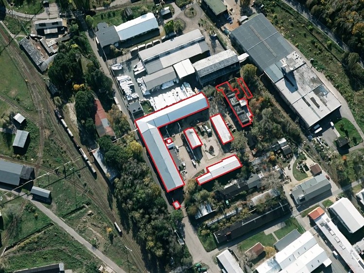 Dražba výrobní haly, prostoru 5 239 m² - foto 1