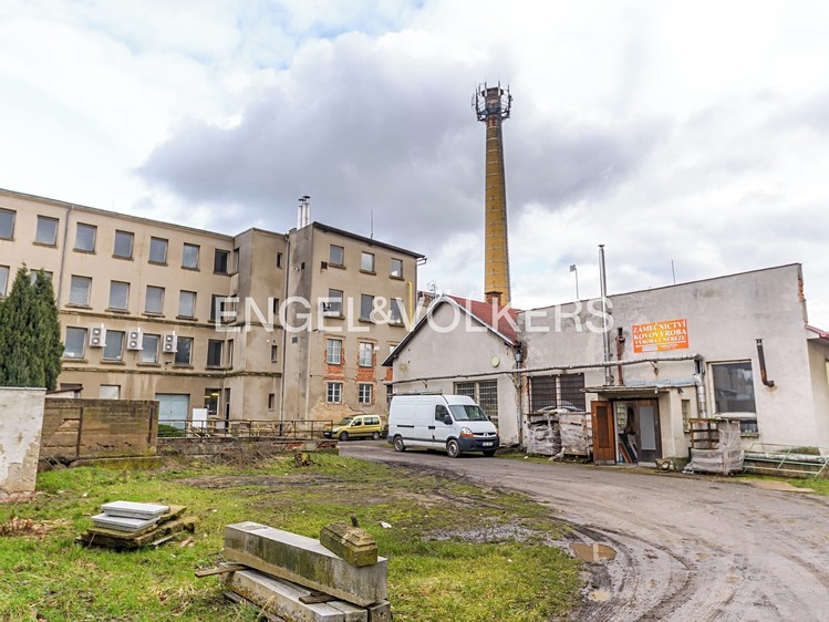 Prodej výrobní haly, prostoru 11 463 m² - foto 5