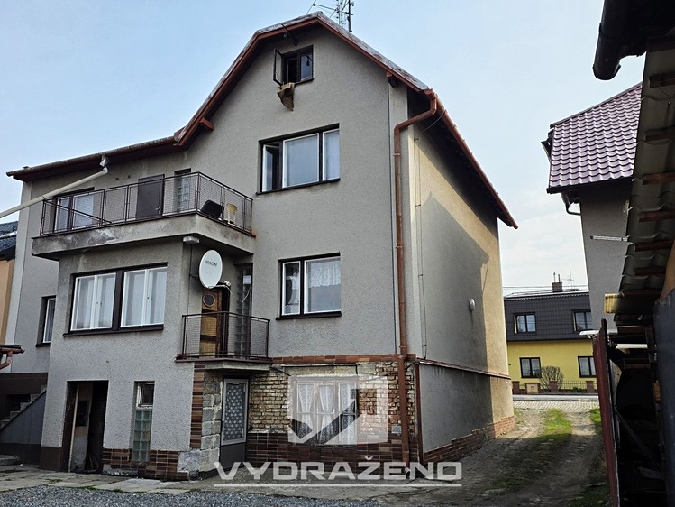 Prodej obchodního prostoru 240 m² - foto 1