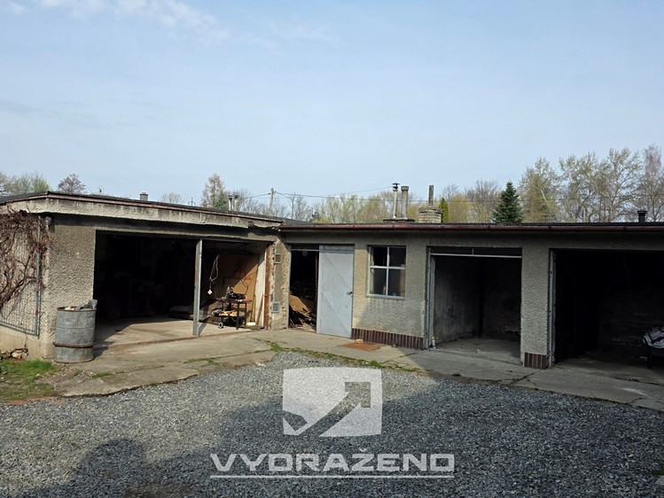 Prodej obchodního prostoru 240 m² - foto 4