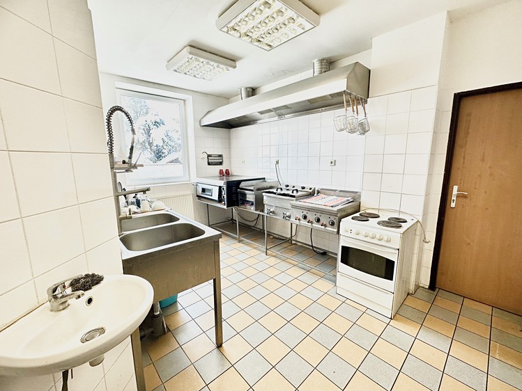 Prodej ubytovacího zařízení 400 m² - foto 4