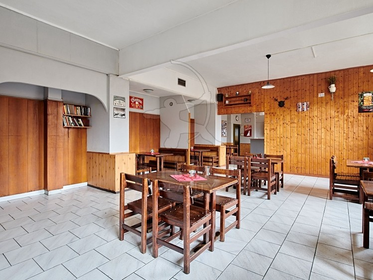 Prodej komerční nemovitosti 451 m² - foto 3