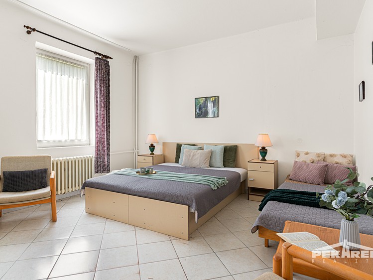 Prodej ubytovacího zařízení 1 400 m² - foto 4