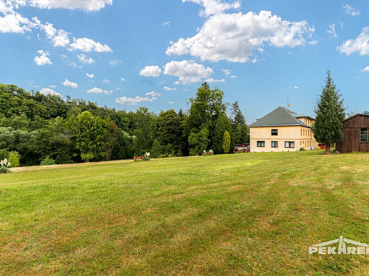 Prodej ubytovacího zařízení 1 400 m² - foto 3