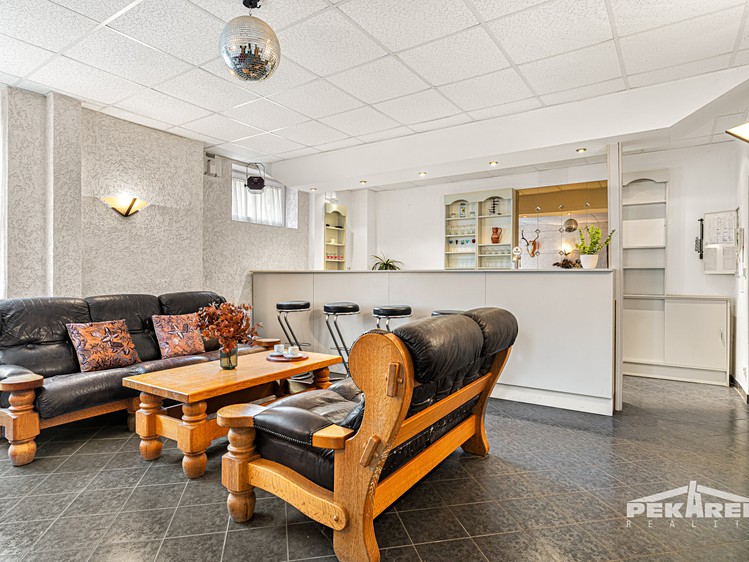 Prodej ubytovacího zařízení 1 400 m² - foto 7