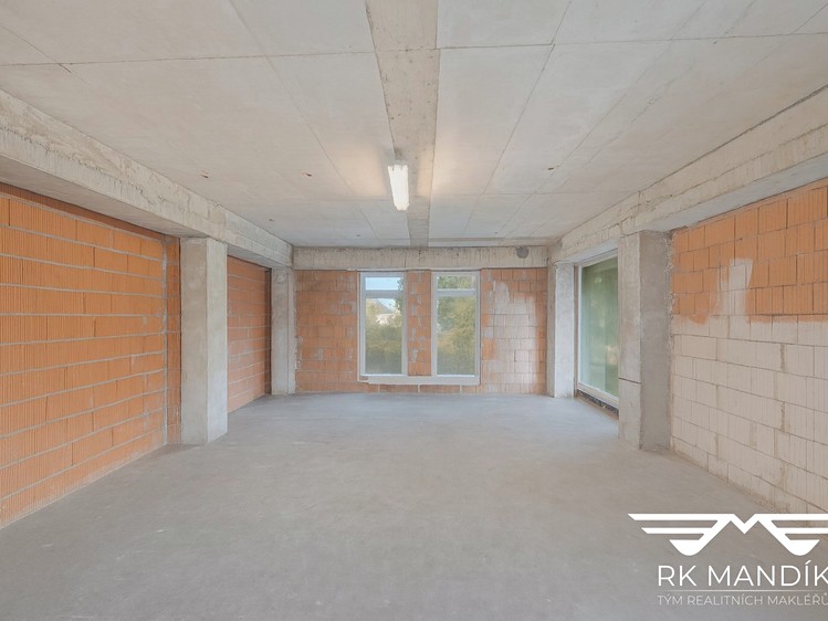 Prodej obchodního prostoru 90 m² - foto 4