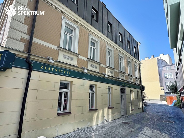 Prodej činžovního domu 915 m² - foto 5