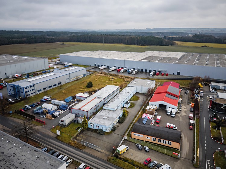 Prodej výrobní haly, prostoru 987 m² - foto 1