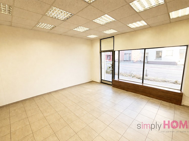 Prodej obchodního prostoru 50 m² - foto 1