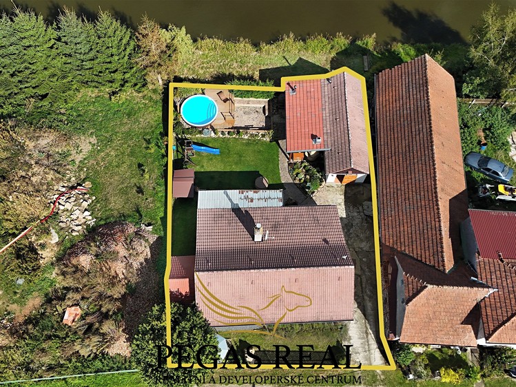 Prodej ubytovacího zařízení 130 m² - foto 1