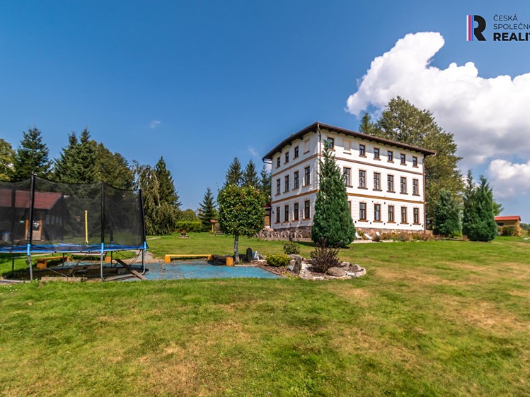 Prodej ubytovacího zařízení 552 m² - foto 1