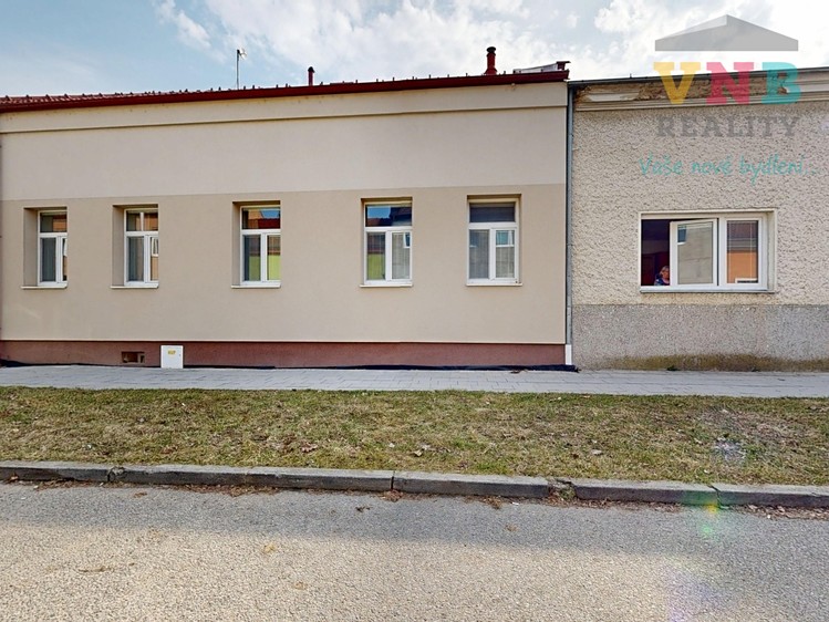 Prodej komerční nemovitosti 205 m² - foto 6