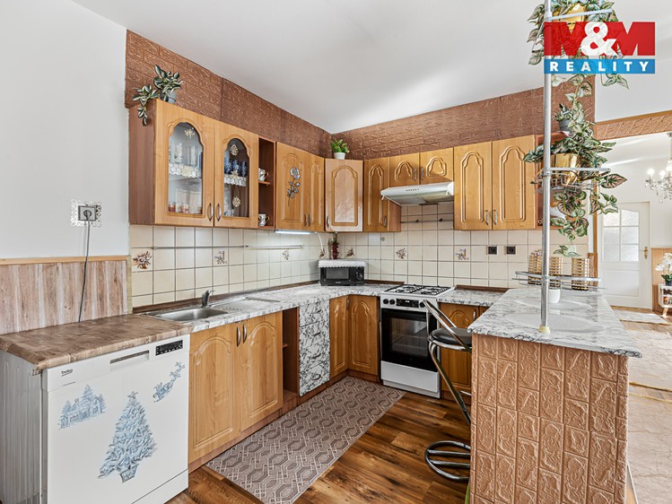 Prodej ubytovacího zařízení 230 m² - foto 8