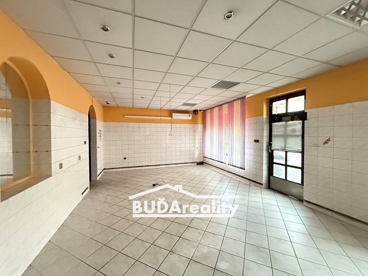 Prodej obchodního prostoru 90 m² - foto 2