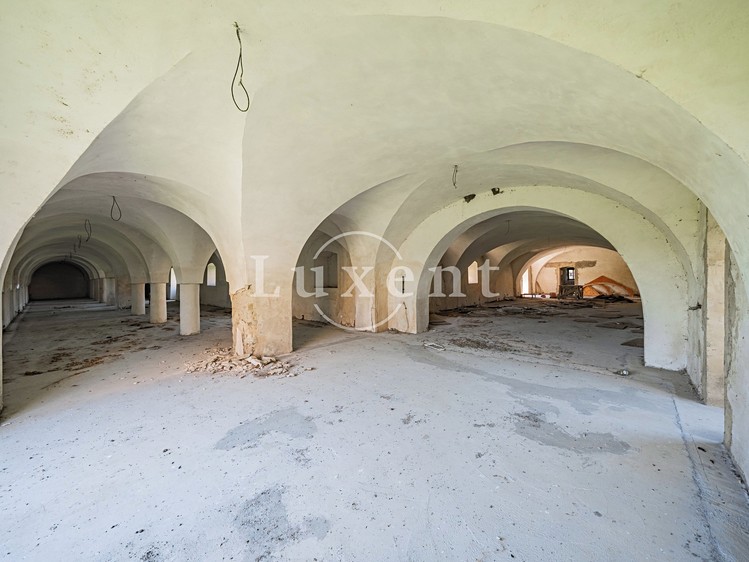 Prodej komerční nemovitosti 5 100 m² - foto 5