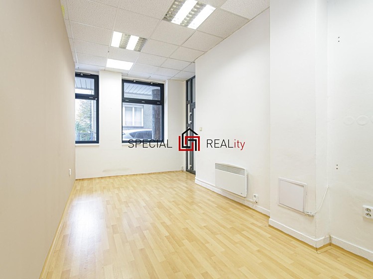 Prodej ordinace 108 m² - foto 1