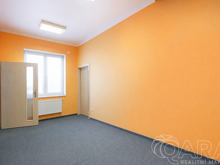 Prodej výrobní haly, prostoru 665 m² - foto 8