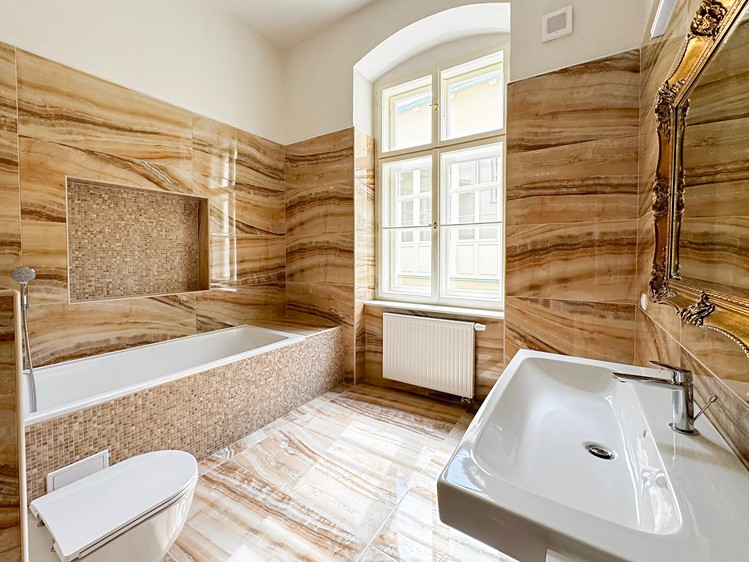 Prodej činžovního domu 1 275 m² - foto 3